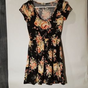 Floral V neck mini dress